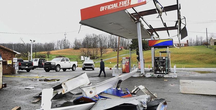 Major Storm: Tornadoes and Snowstorms Hit the United States
