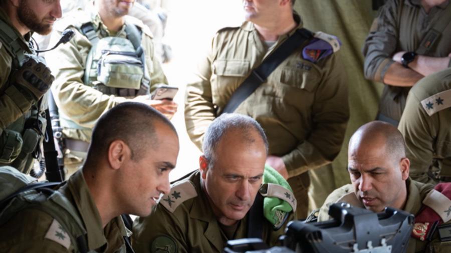 דיווחים בעברית מצביעים על כך שההתפטרות בצבא הישראלי תיהרס