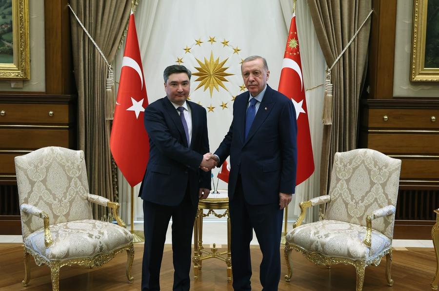 Cumhurbaşkanı Erdoğan, Kazak Başbakanı Bektenov Ankara'da görüşmelerde bulundu
