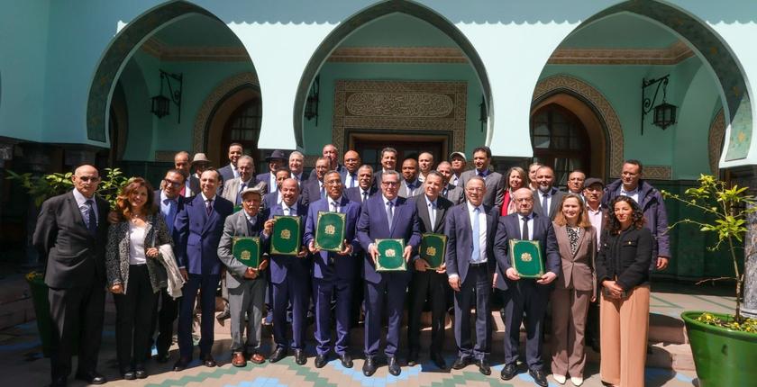 الزيادة في الأجر وتخفيض ضريبي هذه أبرز مخرجات اتفاق الحوار الاجتماعي