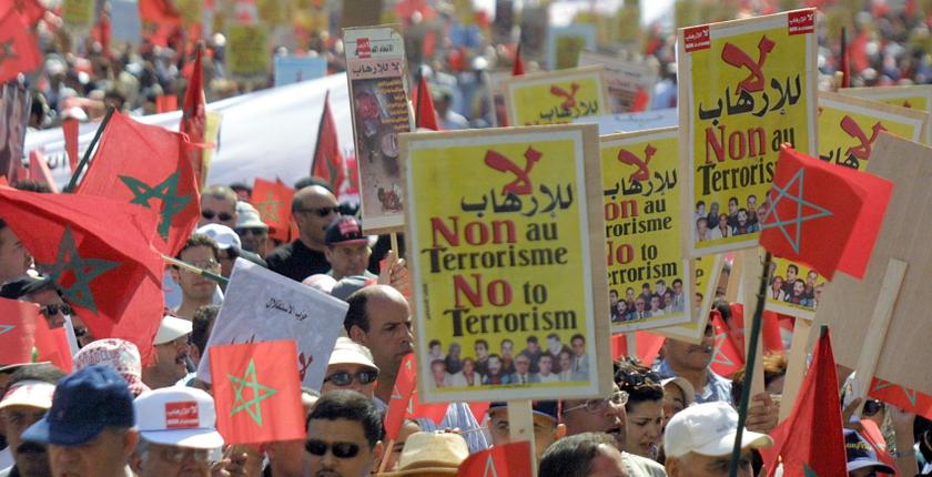 جبهة مناهضة التطرف تراسل "الداكي" بشأن تهديد نساء بالقتل 