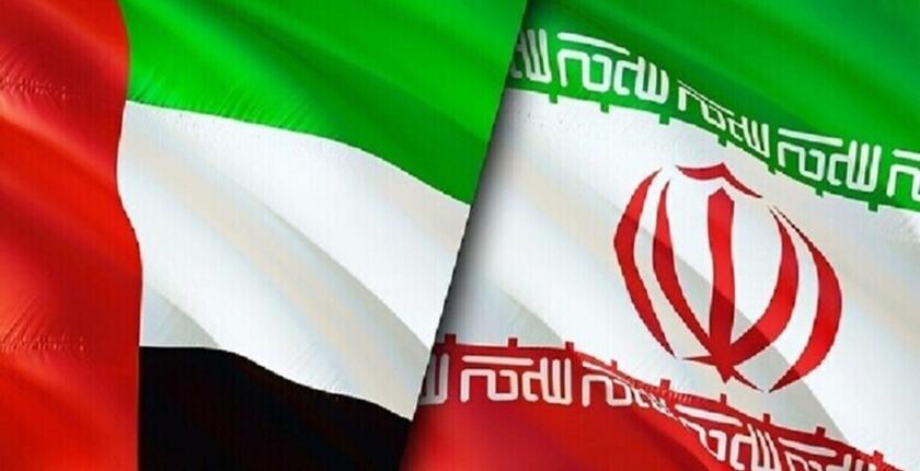 وزیر امور خارجه امارات و همتای ایرانی خود درباره تقویت روابط دوجانبه میان دو کشور گفتگو کردند