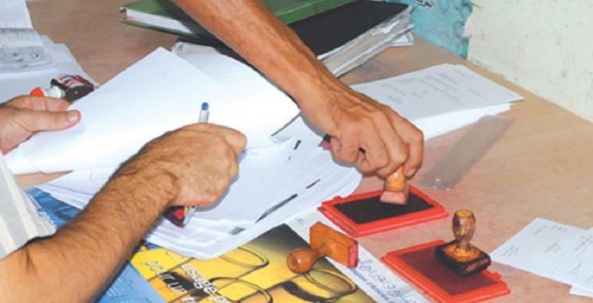 الاكتظاظ بمصالح تصحيح الإمضاءات يصل البرلمان