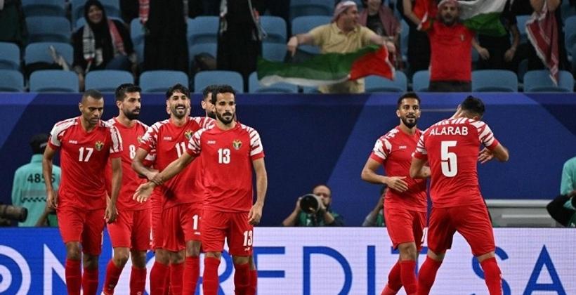 عموتة يقود الاردن إلى نصف نهائي كأس أسيا  لأول مرة في تاريخ مشاركاتها
