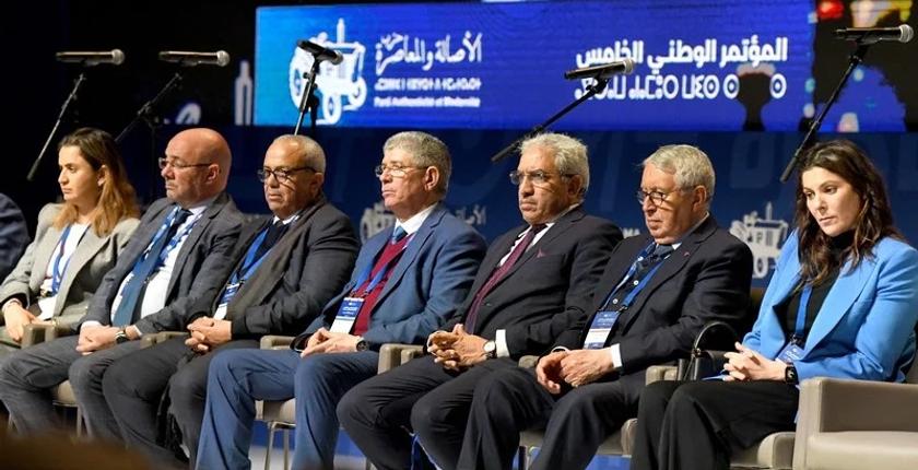 حزب البام يصادق على النظام الأساسي ومشروع الوثيقة السياسية للحزب