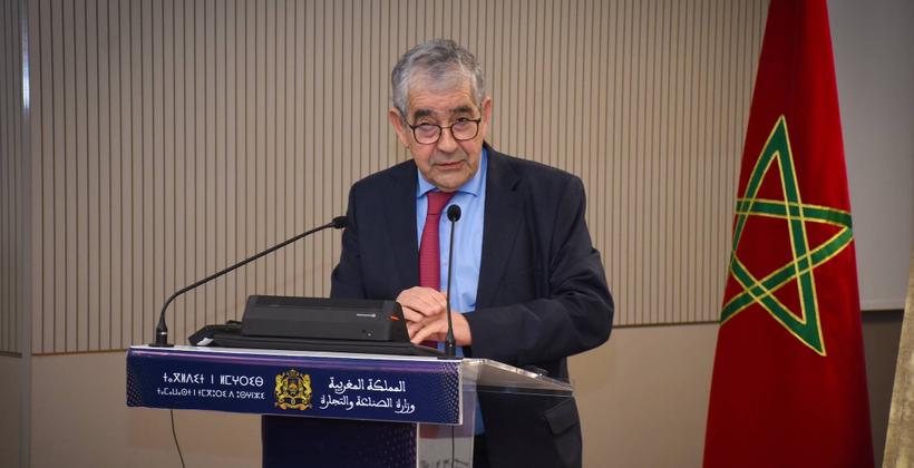 "اليزمي" يدعو إلى فهم أفضل لتأثيرات تحويلات مغاربة العالم