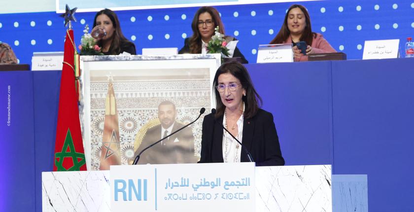 أمينة بنخضرة تثني على دور عزيز أخنوش في تمكين المرأة التجمعية