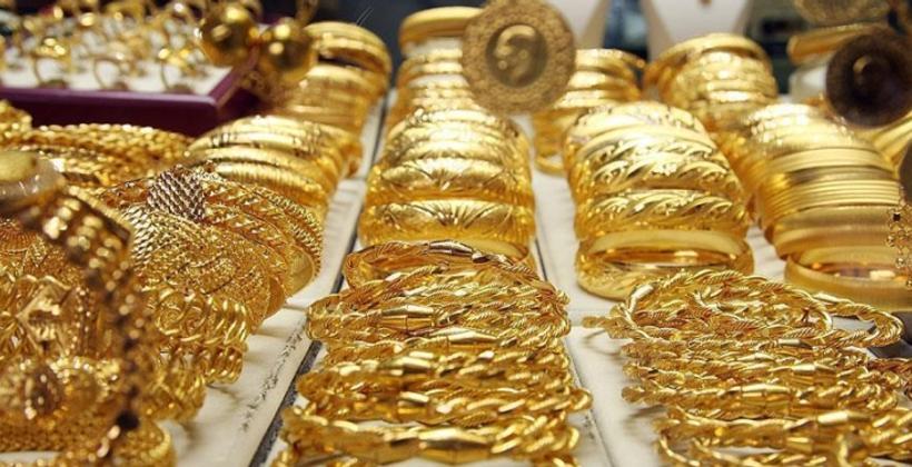 ندرة الذهب الخام يهدد الفاعلين المهنيين بالإفلاس