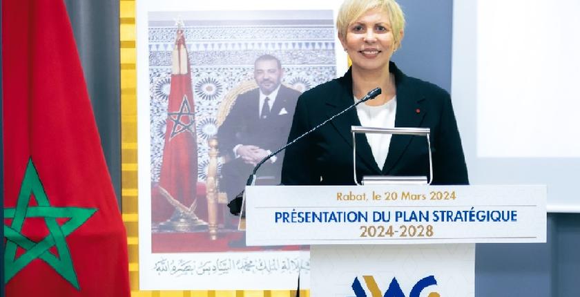نزهة حيات تقدم المخطط الاستراتيجي الجديد لسوق الرساميل 2024-2028