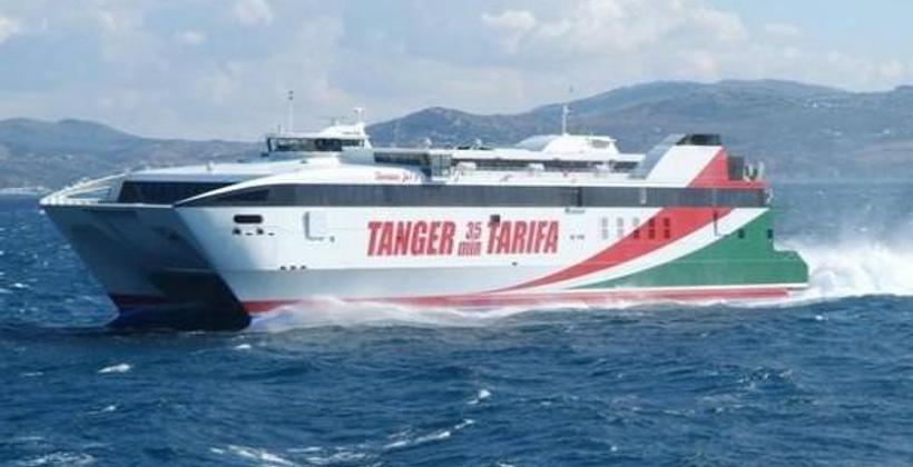 توقف حركة الملاحة بين المغرب واسبانيا بسبب سوء الأحوال الجوية