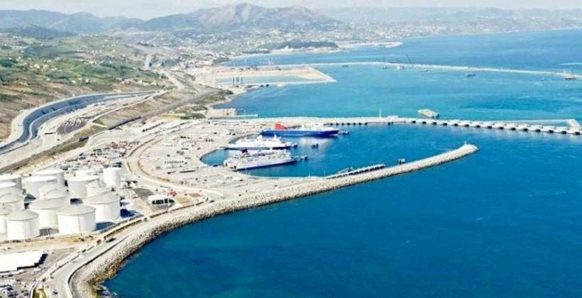 المغرب يتفاوض مع شركة كوسكو الصينية لإدارة محطة ميناء الناظور