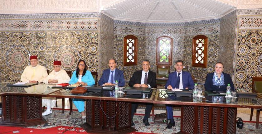 لجنة مراجعة مدونة الأسرة تنهي إعداد تقريرها وتقدمه للملك