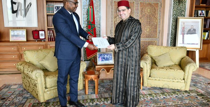 بوريطة يستقبل السفير المالي الجديد فافري كامارا