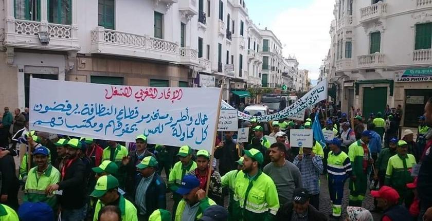 تطوان..غرامات مالية ضد شركة النظافة بسبب تأخر الأجور