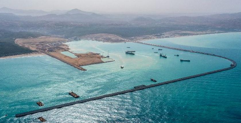 Il porto di Nador nel Mediterraneo occidentale sta entrando nelle fasi finali