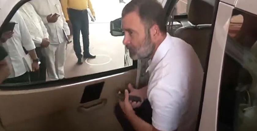 राहुल गांधी, मल्लिकार्जुन खड़गे ने बजट की आलोचना की, इसे 'कुर्सी बचाओ बजट' बताया
