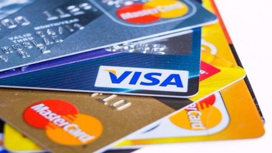 Nel Regno sono in circolazione più di 20 milioni di carte bancarie