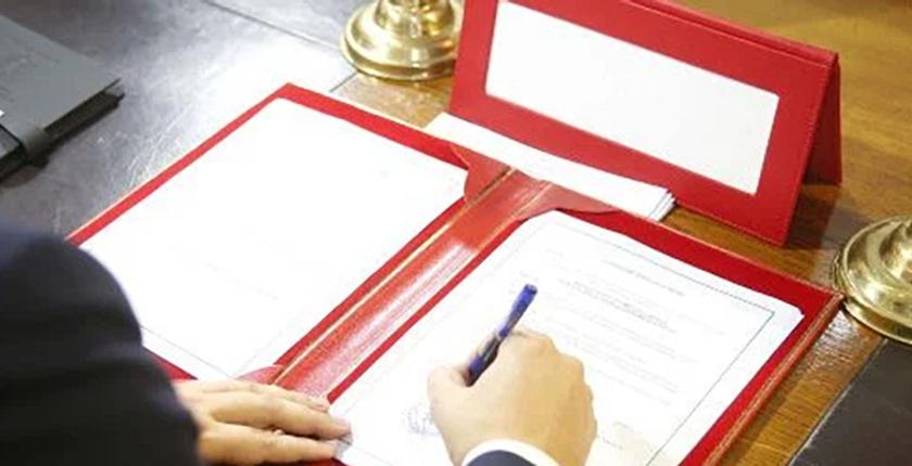 Firma di un protocollo d'intesa tra l'ENSA e l'Istituto nazionale della pubblica amministrazione dello Zambia