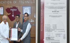 गुजरात के मुख्यमंत्री कार्यालय को आईएसओ 9001:2015 से सम्मानित किया गया, 2009 से 2023 तक लगातार 5 तीन-वर्षीय कार्यकाल के लिए गुणवत्ता प्रमाणन प्राप्त करने वाला एकमात्र सीएमओ