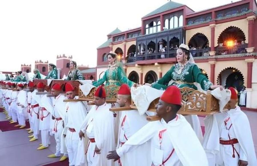 Marrakesch feiert Widerstandskraft und Hoffnung mit einer Massenhochzeitszeremonie