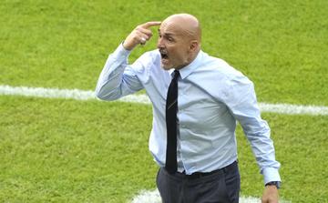 Ufficialmente... il Presidente della Federazione Italiana decide il destino di Spalletti in azzurro