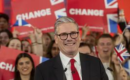 World Leaders Hail Starmer's Sweeping Election Victory in the UK