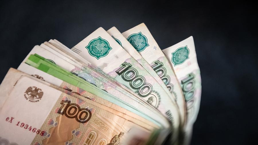 Профицит торгового баланса России вырос более чем на 30%