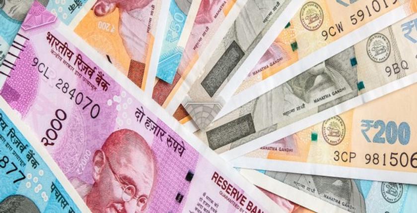 डिजिटल लेन-देन में अग्रणी होने के बावजूद भारत में नकदी का प्रचलन काफी बढ़ रहा है