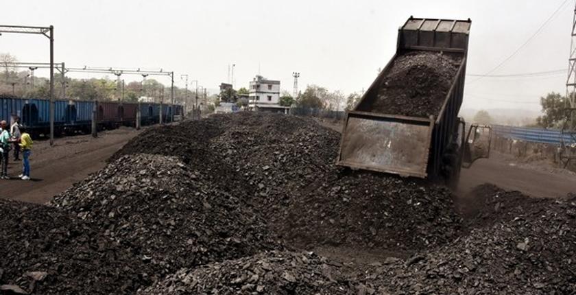 भारत का कुल कोयला उत्पादन 384.07 मीट्रिक टन तक पहुंचा, 6.36% की वृद्धि देखी गई