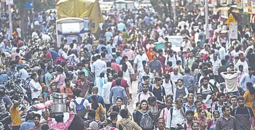 भारत: क्यों उत्तर जनसंख्या को घटाना चाहता है, जबकि दक्षिण इसे बढ़ाना चाहता है