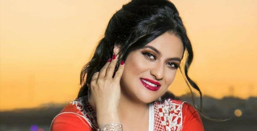 فاطمة الزهراء بناصر تصدر جديدها الفني