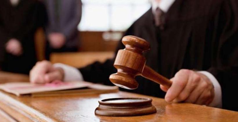 بينهم أمنيون.. 32 سنة سجنا لعصابة "الزئبق الأحمر"