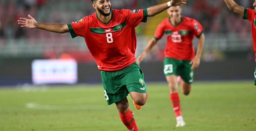 رسالة خاصة للصيباري من فريقه أيدهوفن قبل منافسات كأس إفريقيا 2024