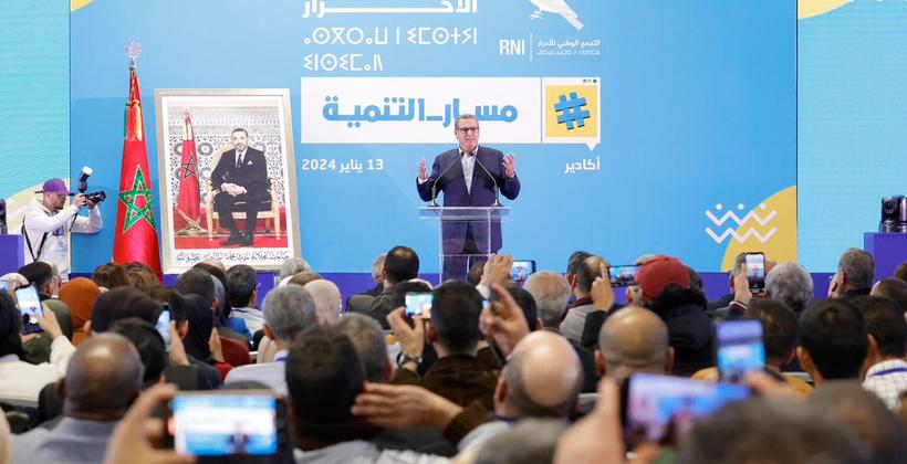 أخنوش يستعرض إنجازات حكومته 