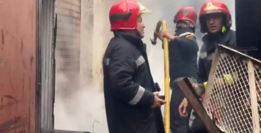 عاحل..حريق ضخم بأشهر سوق بالبيضاء
