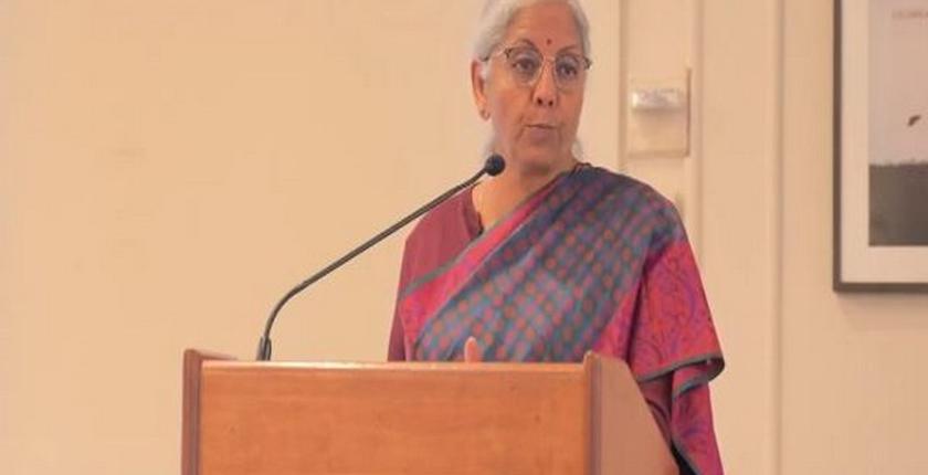 भारत वैश्विक परिवर्तन का लाभ उठाने के लिए अच्छी स्थिति में है: कोलंबिया विश्वविद्यालय में वित्त मंत्री सीतारमण