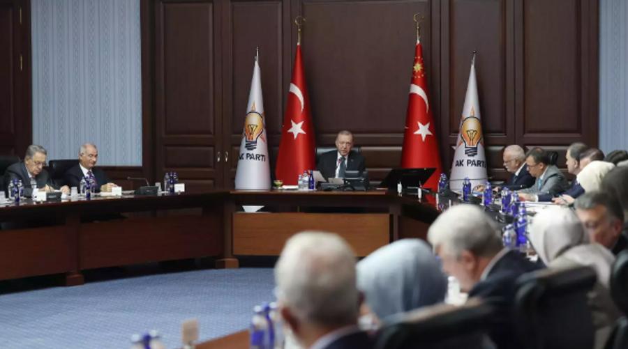AKP, seçim yenilgisinden sonra 'istişare kampı' planlıyor