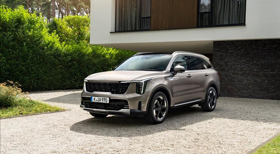 Le nouveau Kia Sorento restylé allie sécurité, confort et technologie de pointe