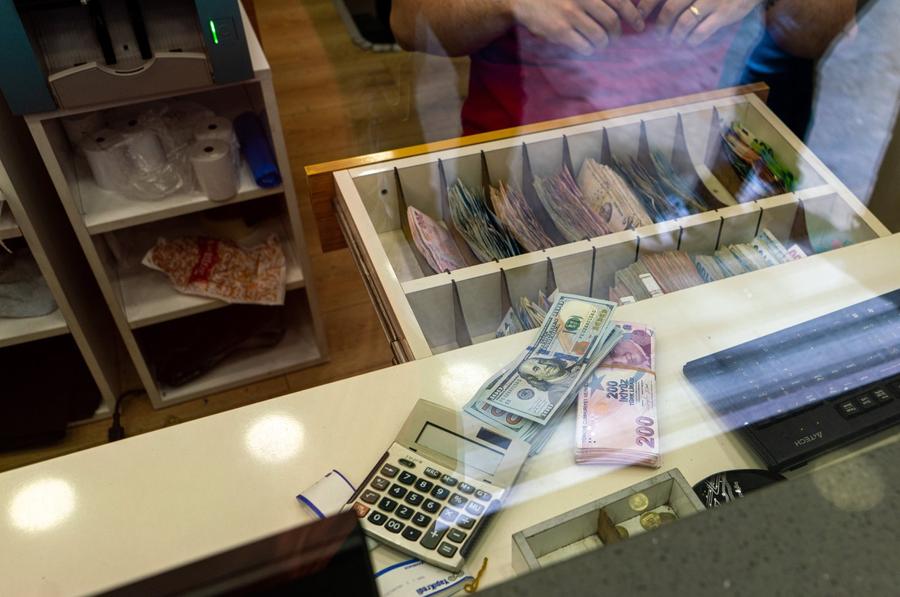 Türk bankacılık sektörü ilk çeyrekte yaklaşık 4,8 milyar dolar net kar açıkladı