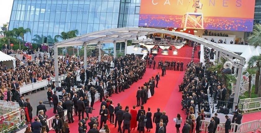 تثبيت خريطة كبيرة للمغرب بمهرجان كان للسينما