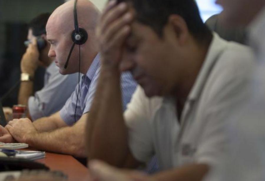 כסף פוליטי תומך בישראל: מוסדות ממשלתיים משקיעים בבורסה כדי למנוע את קריסתה