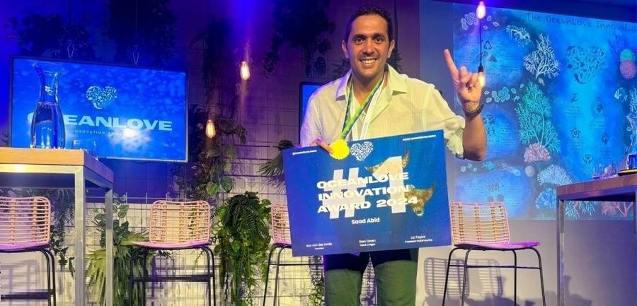 La herramienta 'Chbika' de Saad Abid para microresiduos gana el Premio OceanLove a la Innovación