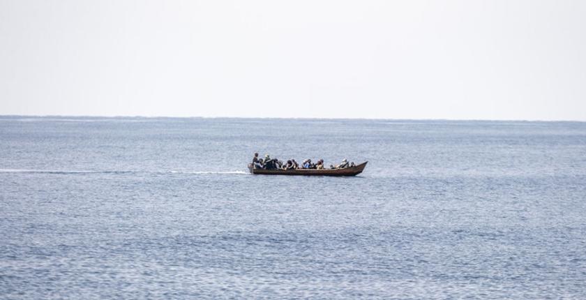 11 morti e 60 dispersi nel naufragio di due navi di migranti al largo delle coste italiane