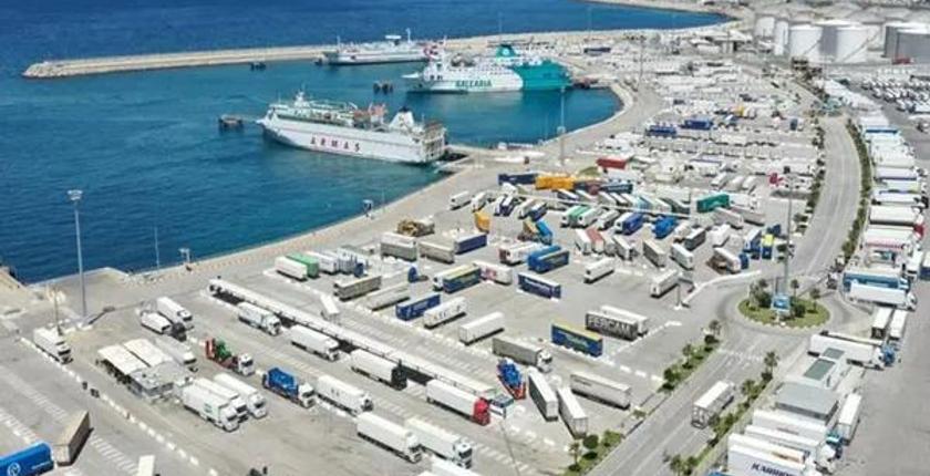 Tanger Med: Een nieuw containerverwerkingsrecord in 2024 en uitbreidingsambities