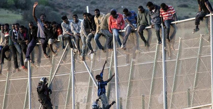 إسبانيا تدعم المغرب بمركبات رباعية الدفع لمحاربة "الحريك"
