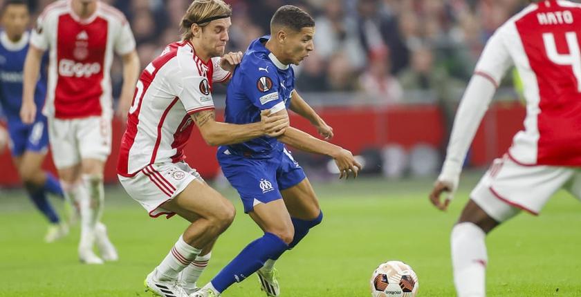 تألق أسود الأطلس في الدوري الأوروبي بأهداف وتمريرات حاسمة