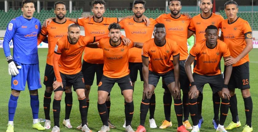 نهضة بركان تنتزع بطاقة التأهل إلى دور المجموعات لكأس الكونفدرالية الأفريقية