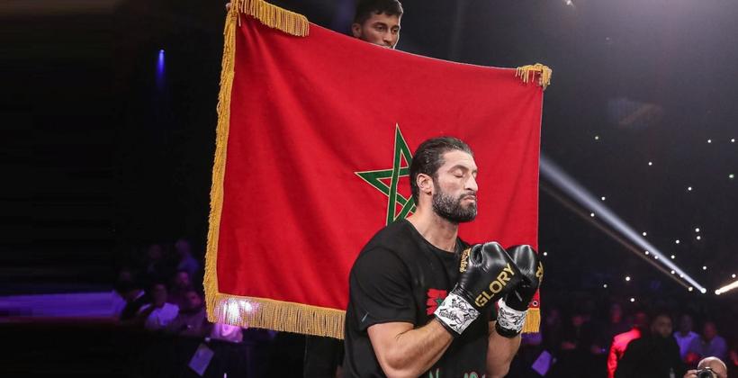 بالصور.. البطل المغربي "بن صديق" يدعم المتضررين من الزلزال