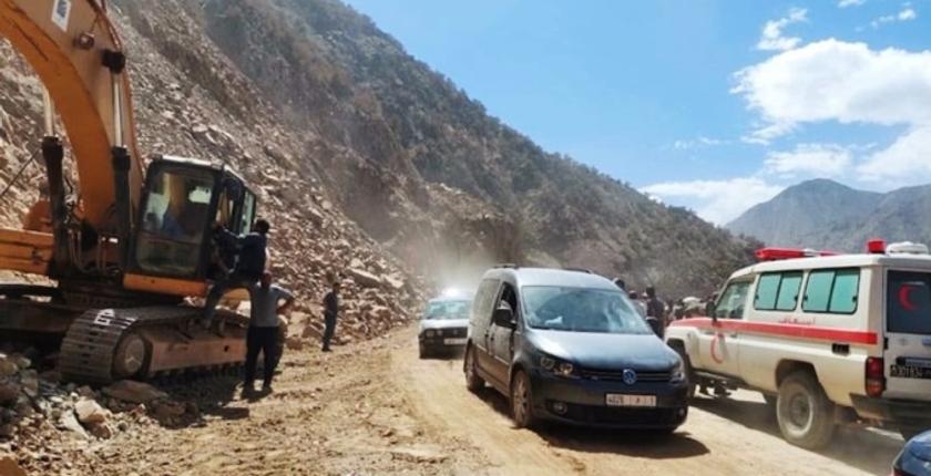 وزارة التجهيز و النقل تعلن عن فتح الطريق المؤدية إلى إيغيل