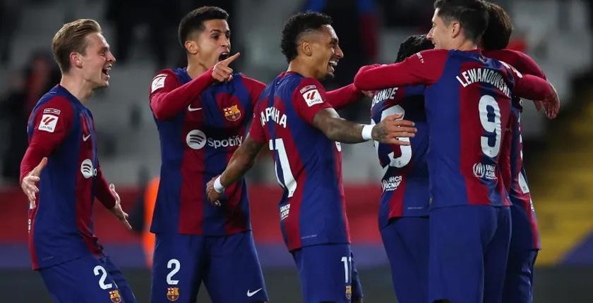 برشلونة يطيح بأتليتكو مدريد